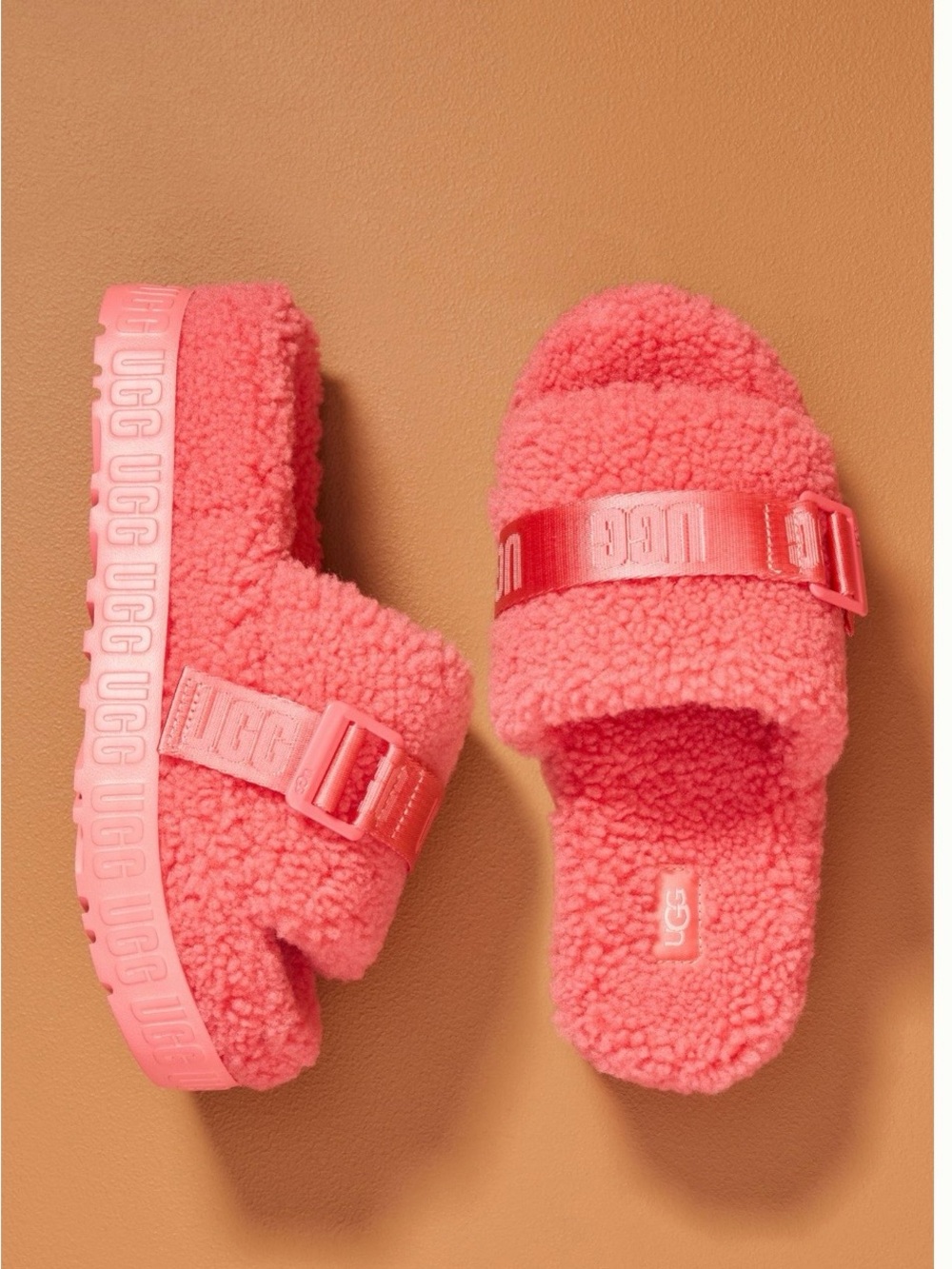 UGG Fluffita Slippers